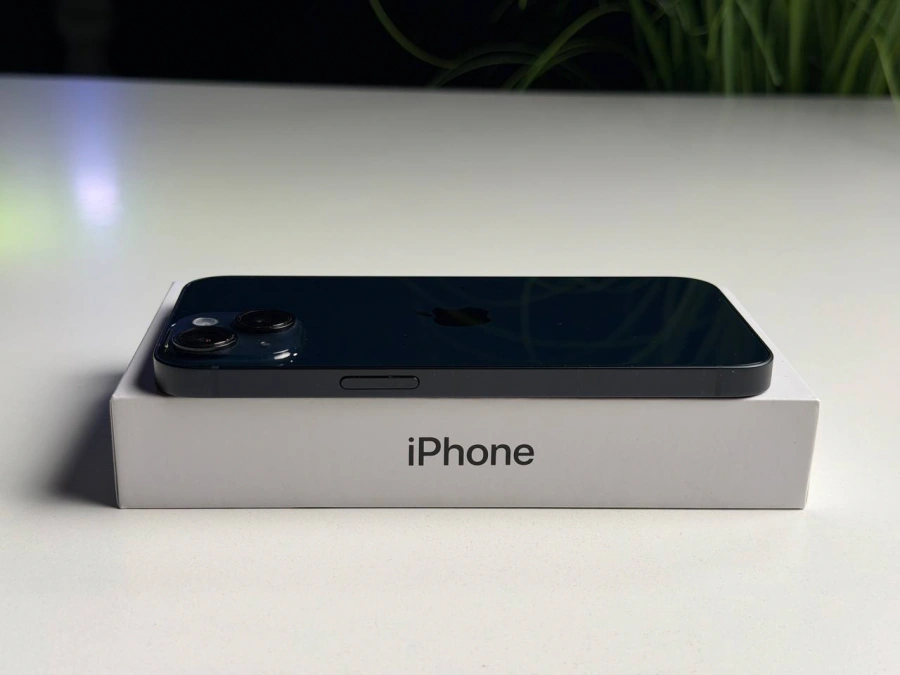 ВЖИВАНИЙ Б/У Apple iPhone 14 128GB Midnight (MPUF3) - Состояние: хороший | Аккумулятор: 100% | Комплектация: iPhone, кабель | Гарантия: 3 мес.