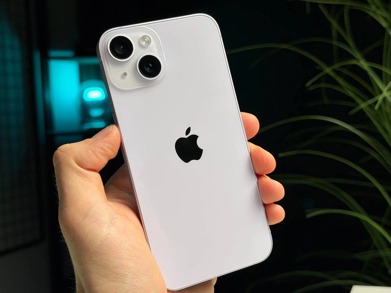 ВЖИВАНИЙ Б/У Apple iPhone 14 128GB Purple (MPV03) - Стан: гарний | Акумулятор: 87% | Комплектація: повний | Гарантія: 3 міс.