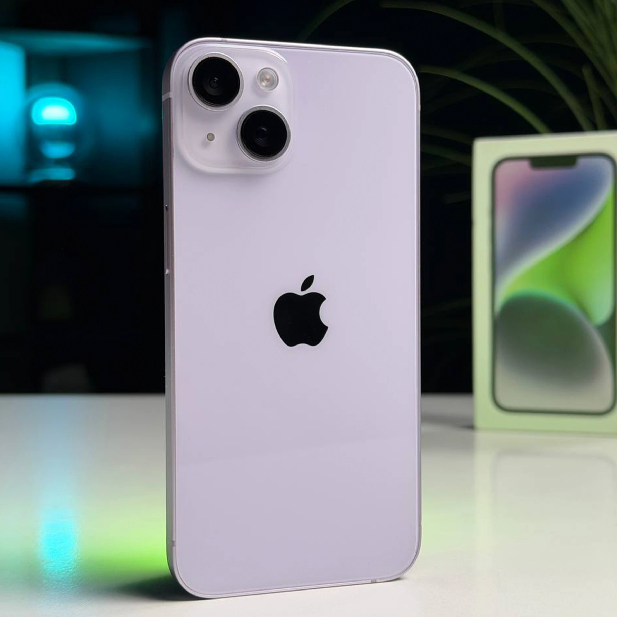 ВЖИВАНИЙ Б/У Apple iPhone 14 128GB Purple (MPV03) - Стан: гарний | Акумулятор: 87% | Комплектація: повний | Гарантія: 3 міс.