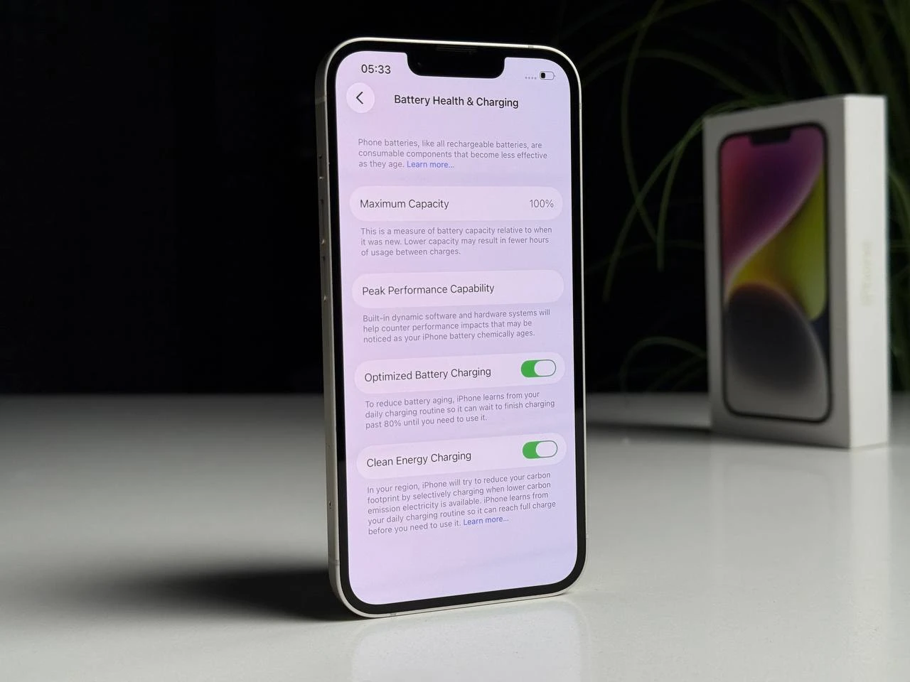 ВЖИВАНИЙ Б/У Apple iPhone 14 128GB Starlight (MPUR3) - Стан: гарний | Акумулятор: 100% | Комплектація: повний | Гарантія: 3 міс.