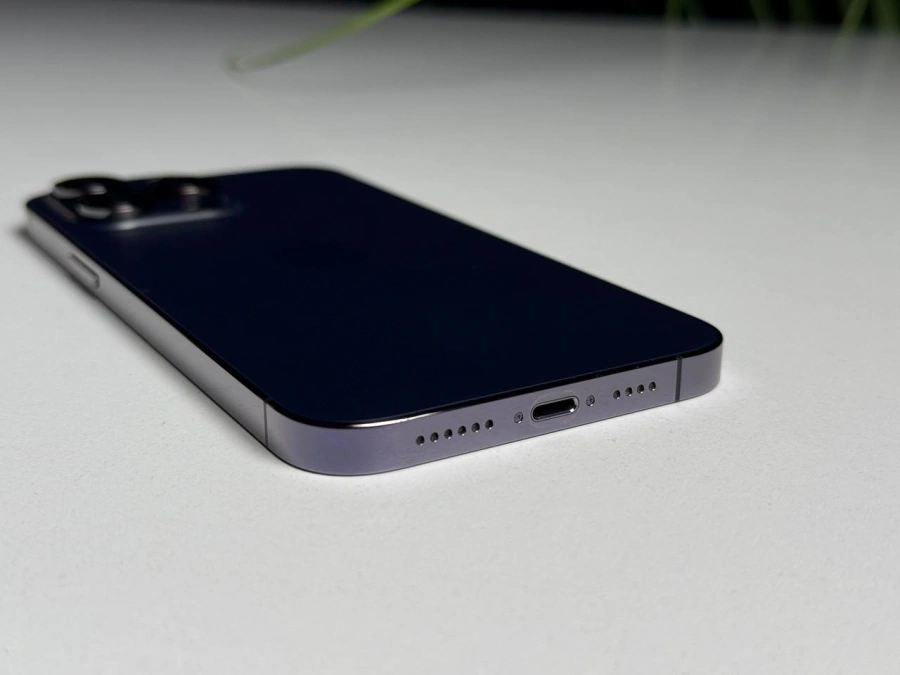 ВЖИВАНИЙ Б/У Apple iPhone 14 Pro Max 256GB Deep Purple (MQ9X3) - Стан: гарний | Акумулятор: 100% | Комплектація: iPhone, кабель | Гарантія: 3 міс.