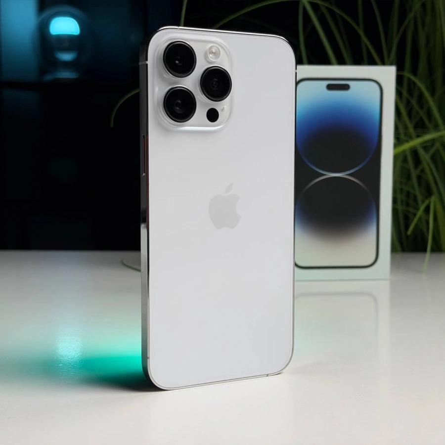 ВЖИВАНИЙ Б/У Apple iPhone 14 Pro Max 256GB Silver (MQ9V3) - Стан: гарний | Акумулятор: 100% | Комплектація: повний | Гарантія: 3 міс.