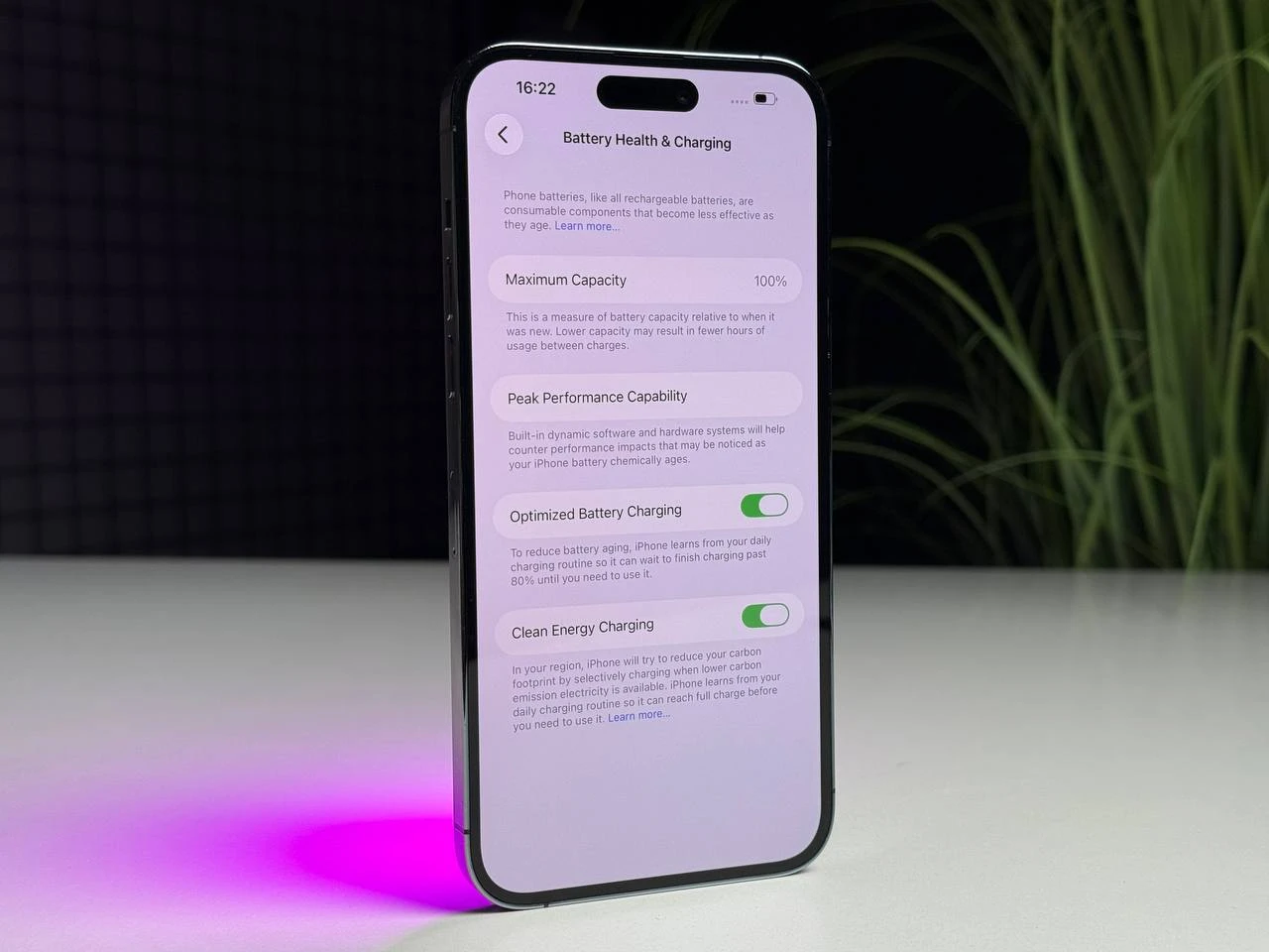 ВЖИВАНИЙ Б/У Apple iPhone 14 Pro Max 512GB Deep Purple (MQAM3) - Состояние: хороший | Аккумулятор: 100% | Комплектация: iPhone, кабель | Гарантия: 3 мес.