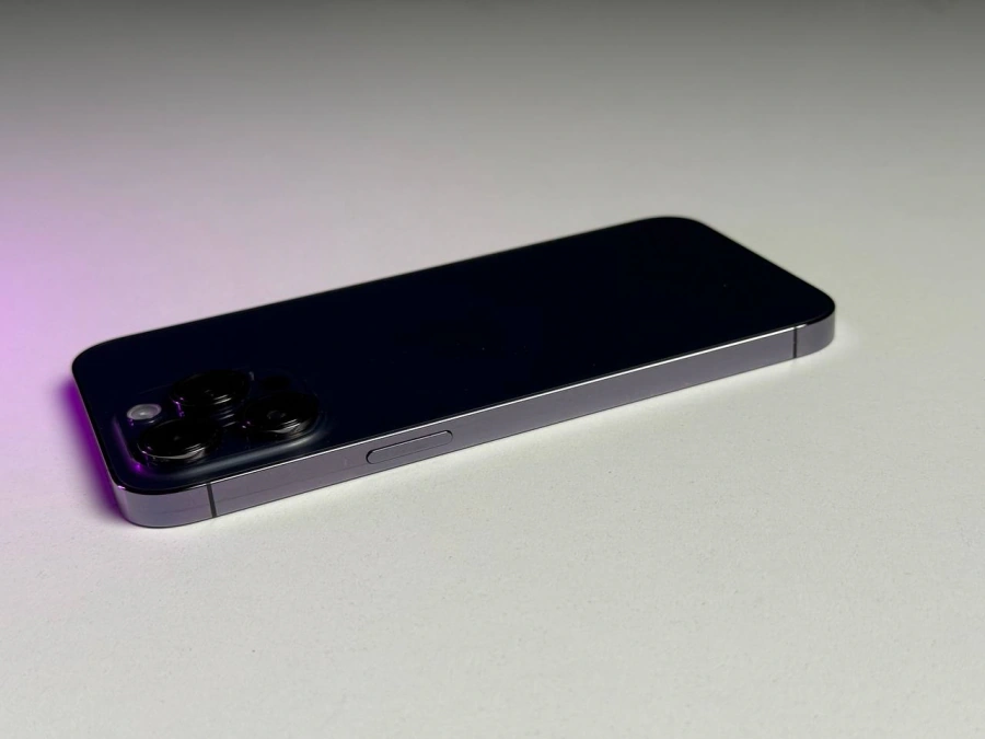 ВЖИВАНИЙ Б/У Apple iPhone 14 Pro Max 512GB Deep Purple (MQAM3) - Состояние: хороший | Аккумулятор: 100% | Комплектация: iPhone, кабель | Гарантия: 3 мес.