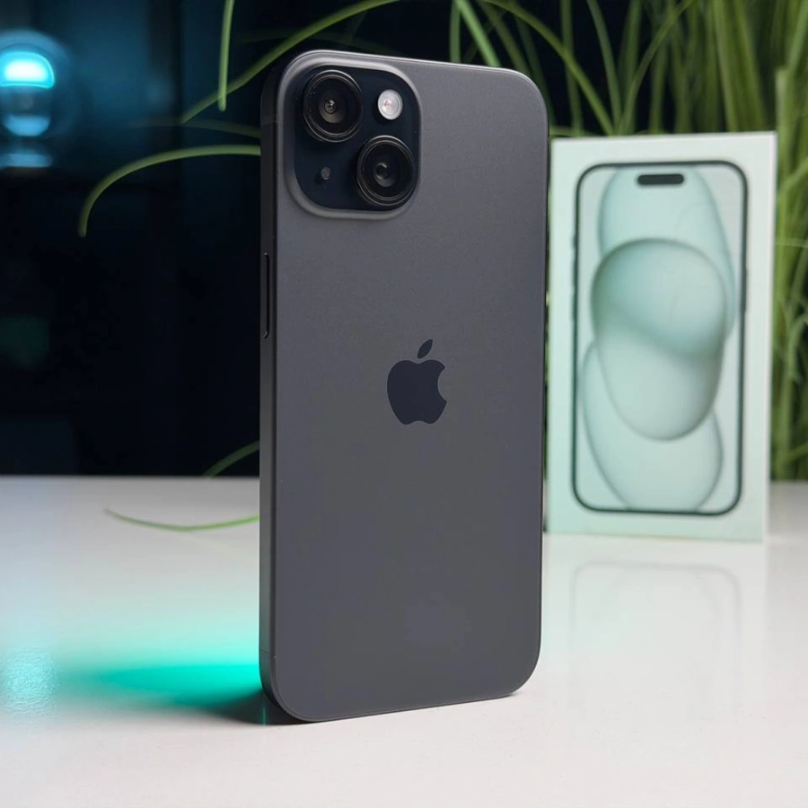 ВЖИВАНИЙ Б/У Apple iPhone 15 256GB Black (MTP63) - Стан: гарний | Акумулятор: 89% | Комплектація: повний | Гарантія: 3 міс.