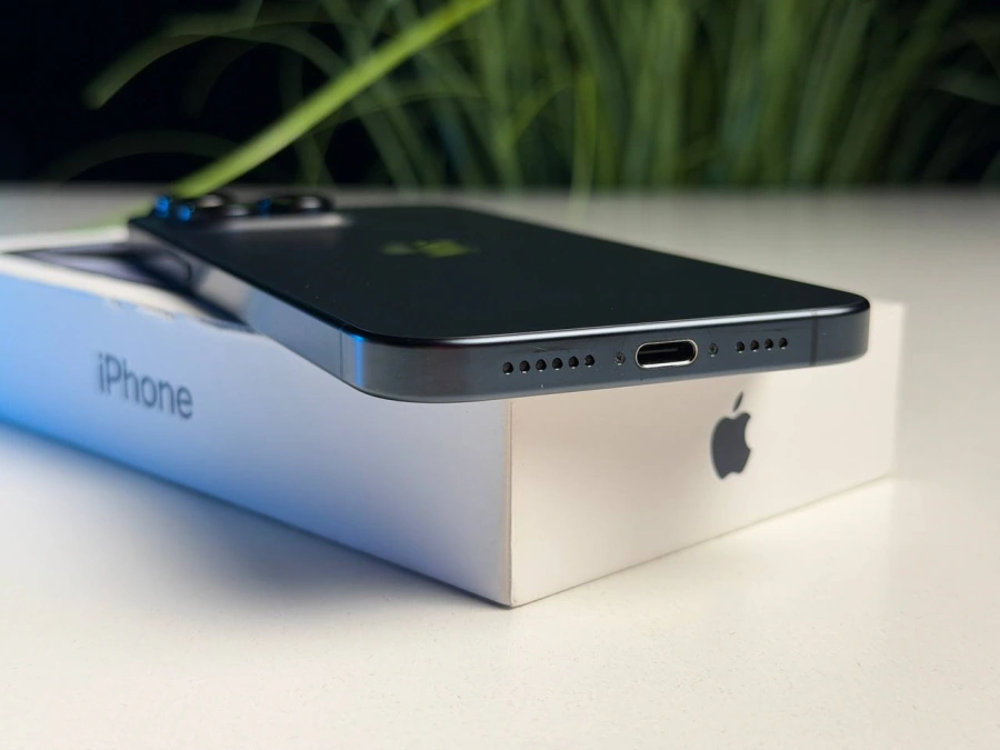 ВЖИВАНИЙ Б/У Apple iPhone 15 Pro Max 512GB Blue Titanium (MU7F3) - Стан: гарний | Акумулятор: 89% | Комплектація: повний | Гарантія: 3 міс.