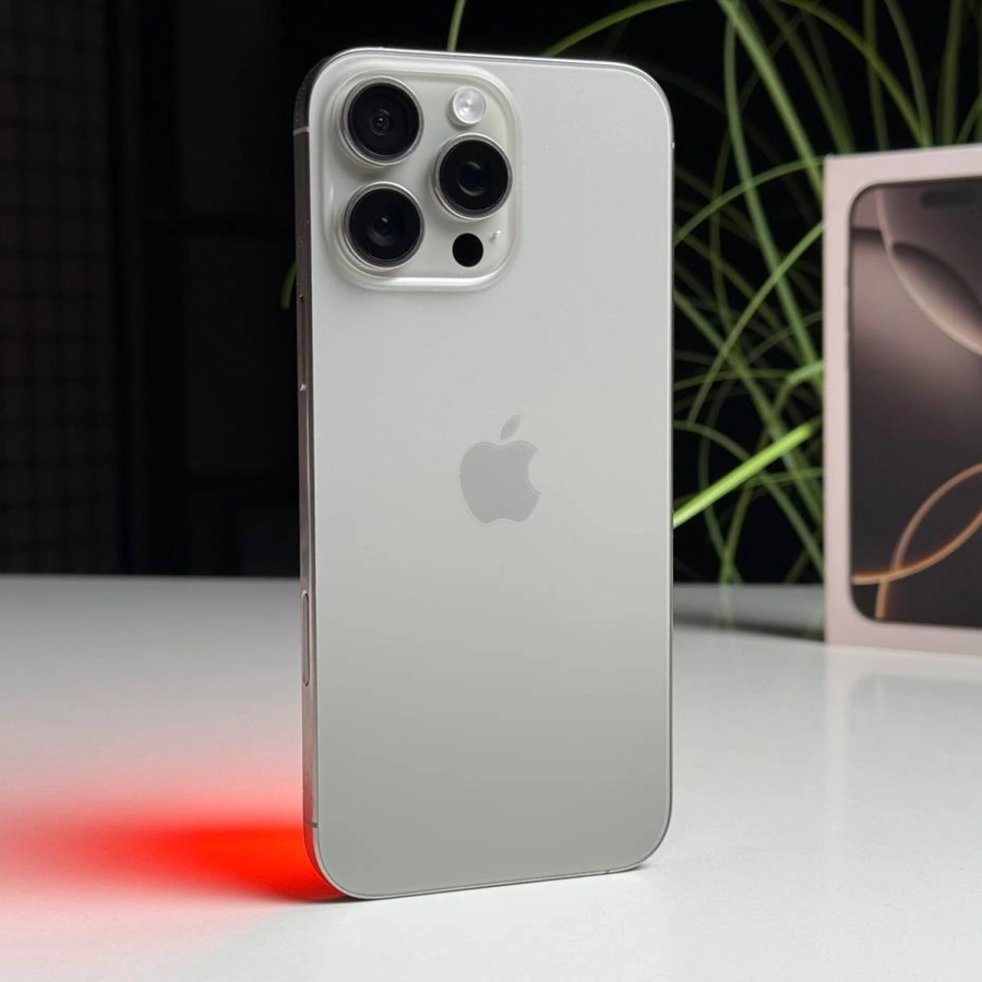 ВЖИВАНИЙ Б/У Apple iPhone 16 Pro Max 1TB Natural Titanium (MYX73) - Стан: ідеальний | Акумулятор: 92% | Комплектація: повний | Гарантія: 3 міс.