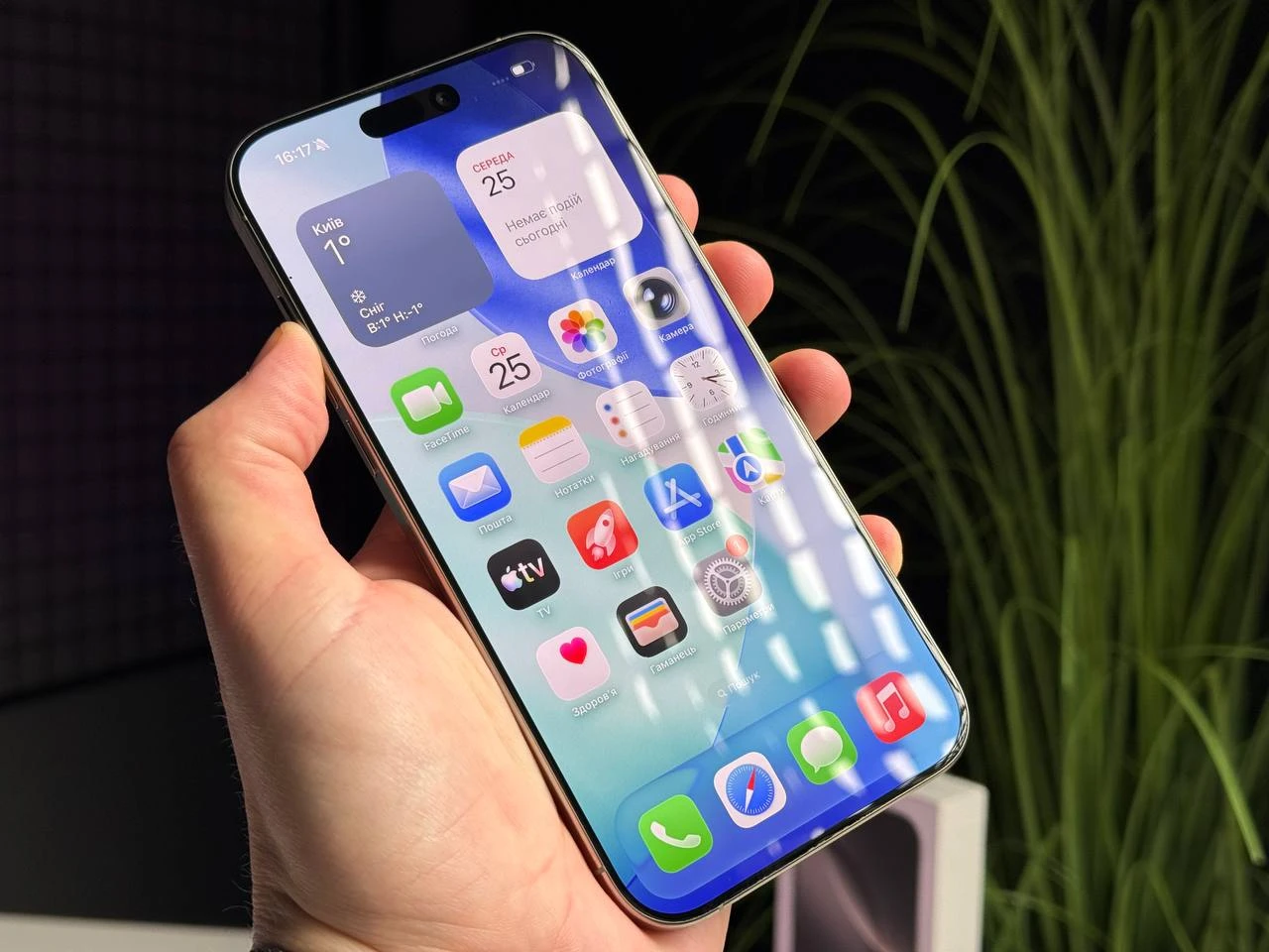 ВЖИВАНИЙ Б/У Apple iPhone 16 Pro Max 512GB Natural Titanium (MYX33) - Стан: гарний | Акумулятор: 91% | Комплектація: повний | Гарантія: 3 міс.