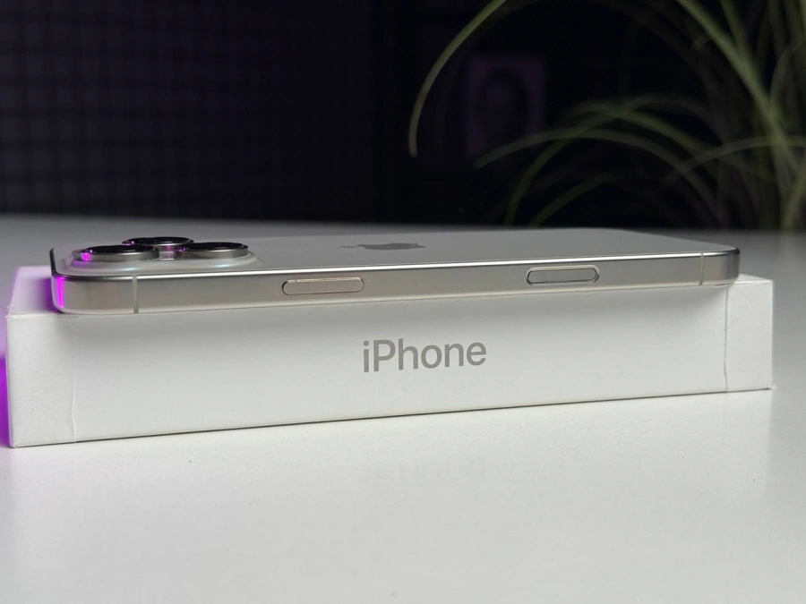 ВЖИВАНИЙ Б/У Apple iPhone 16 Pro Max 512GB Natural Titanium (MYX33) - Стан: гарний | Акумулятор: 91% | Комплектація: повний | Гарантія: 3 міс.