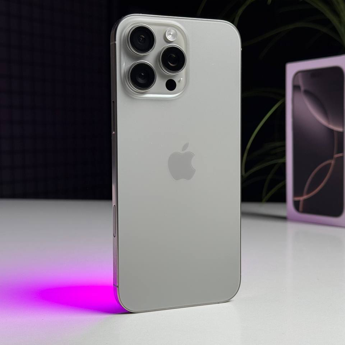 ВЖИВАНИЙ Б/У Apple iPhone 16 Pro Max 512GB Natural Titanium (MYX33) - Стан: гарний | Акумулятор: 91% | Комплектація: повний | Гарантія: 3 міс.