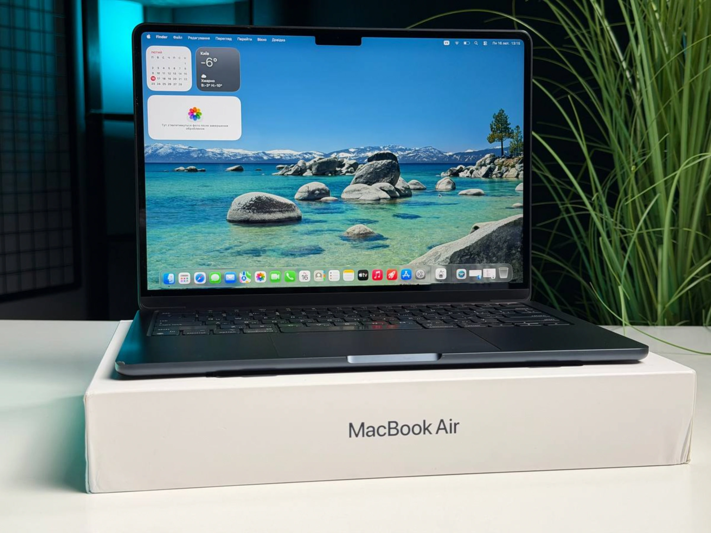 ВЖИВАНИЙ Б/У MacBook Air 13.6" M2/8CPU/8GPU/8GB/256GB Midnight 2022 (MLY33) - Состояние: хороший | Аккумулятор: 88% | Комплектация: полный | Гарантия: 3 мес.