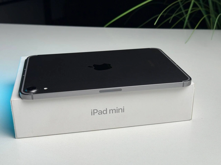 ВЖИВАНИЙ Б/У Планшет Apple iPad mini 7 Wi-Fi + Cellular 256GB Space Gray (MXPT3) - Стан: гарний | Акумулятор: 100% | Комплектація: повний | Гарантія: 3 міс.