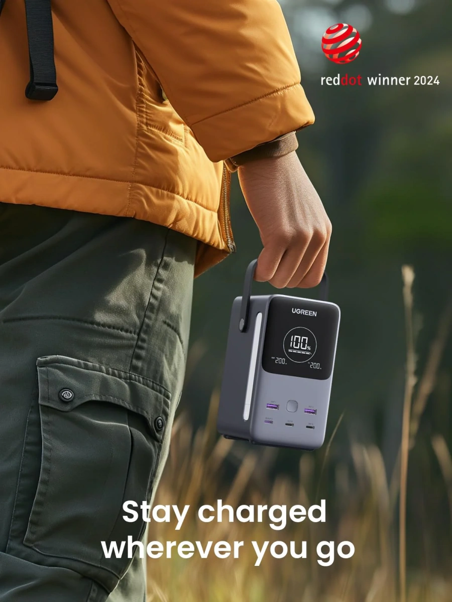 Зовнішній акумулятор [павербанк] з ліхтариком UGREEN PB770 48000mAh 300W (25286)