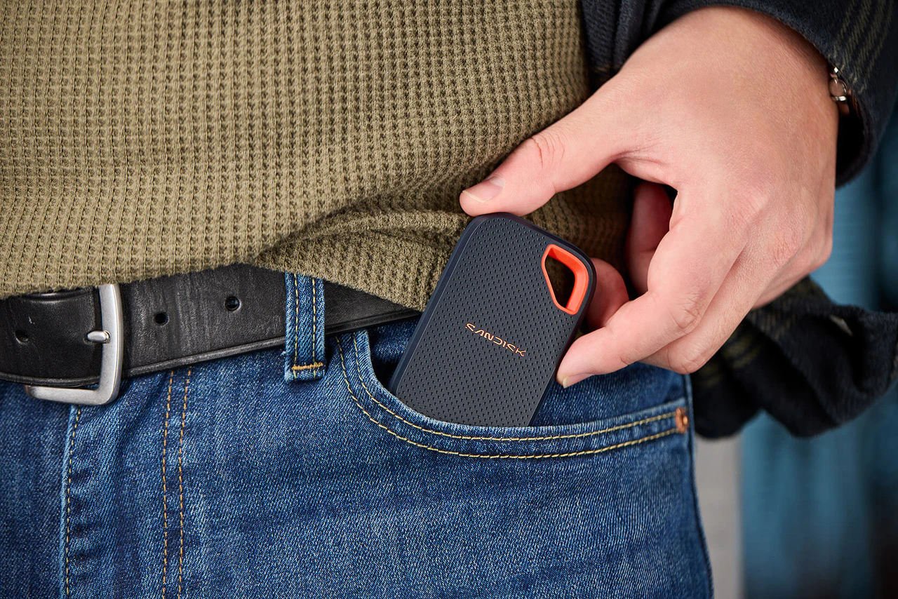 Зовнішній SSD накопичувач SanDisk Extreme Portable V3 500GB (SDSSDE70-500G-G25)