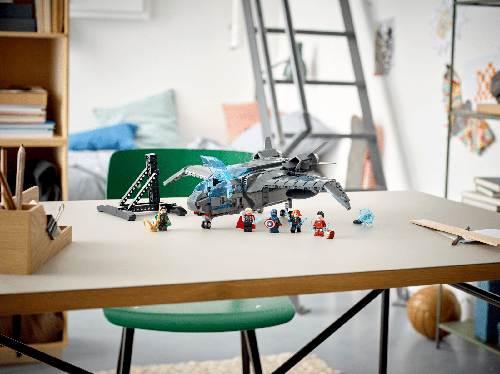 Блоковий конструктор LEGO Marvel Квінджет Месників (76248)