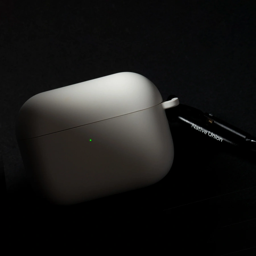 Чехол Native Union Active Case for Airpods Pro 3rd Gen - Sandstone (ACTCSE-APPRO3-SAN)