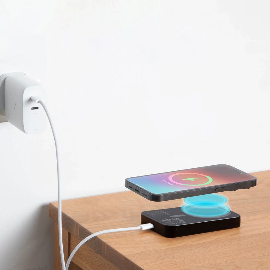 Магнітний павербанк Native Union (Re) Classic Magnetic Power Bank 10 000mAh - Tan (PB-10KMS-TAN)