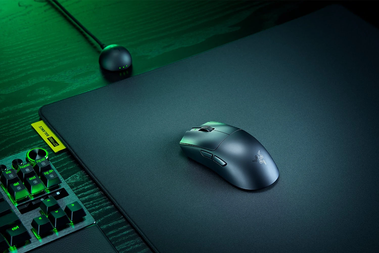 Мышь Razer Viper V4 Pro Ultra-lightweight Wireless Symmetrical Esports Gaming Mouse - Black (RZ01-05630100-R3G1, RZ01-05630100-R3U1)