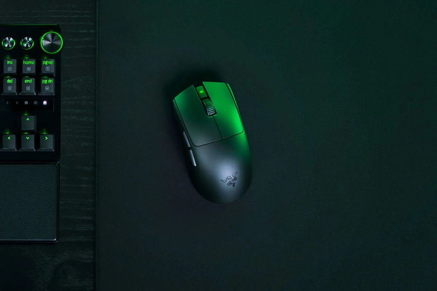Мышь Razer Viper V4 Pro Ultra-lightweight Wireless Symmetrical Esports Gaming Mouse - Black (RZ01-05630100-R3G1, RZ01-05630100-R3U1)