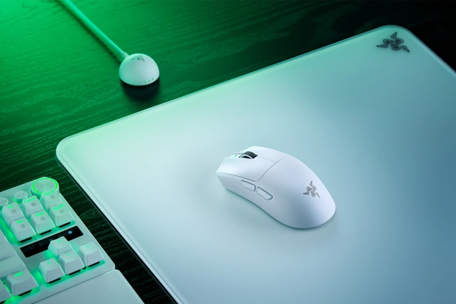 Мышь Razer Viper V4 Pro Ultra-lightweight Wireless Symmetrical Esports Gaming Mouse - White (RZ01-05630200-R3G1, RZ01-05630200-R3U1)