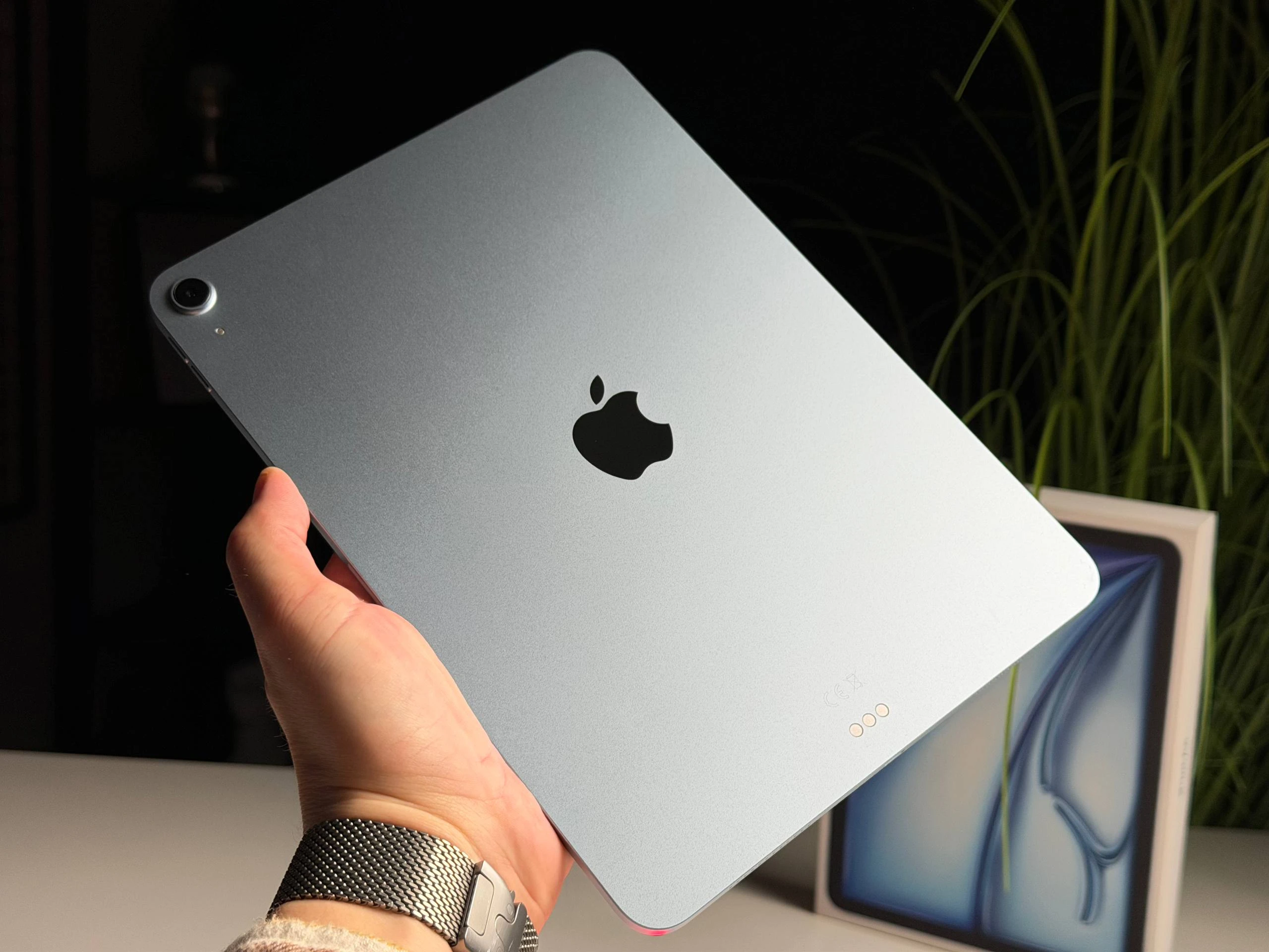 OPEN BOX Планшет Apple iPad Air 11'' M4 2026 Wi-Fi 256GB Blue (MH364) - Состояние: идеальное | Аккумулятор: 100% | Комплектация: полный | Гарантия: 12 мес.