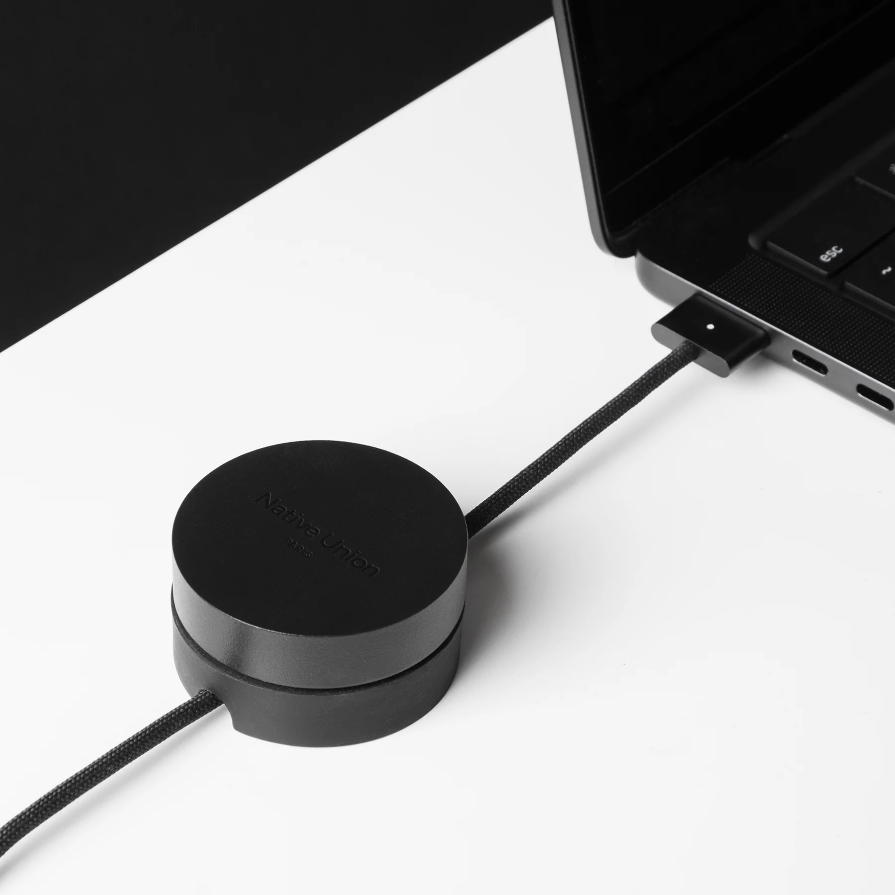 Держатель для кабеля Native Union Weighter for 1 Cable - Black (CBWEIG-SNG-BLK)