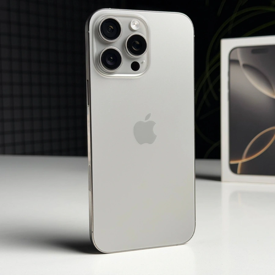 ВЖИВАНИЙ Б/У Apple iPhone 16 Pro Max 1TB Natural Titanium (MYX73) - Стан: гарний | Акумулятор: 94% | Комплектація: повний | Гарантія: 3 міс.