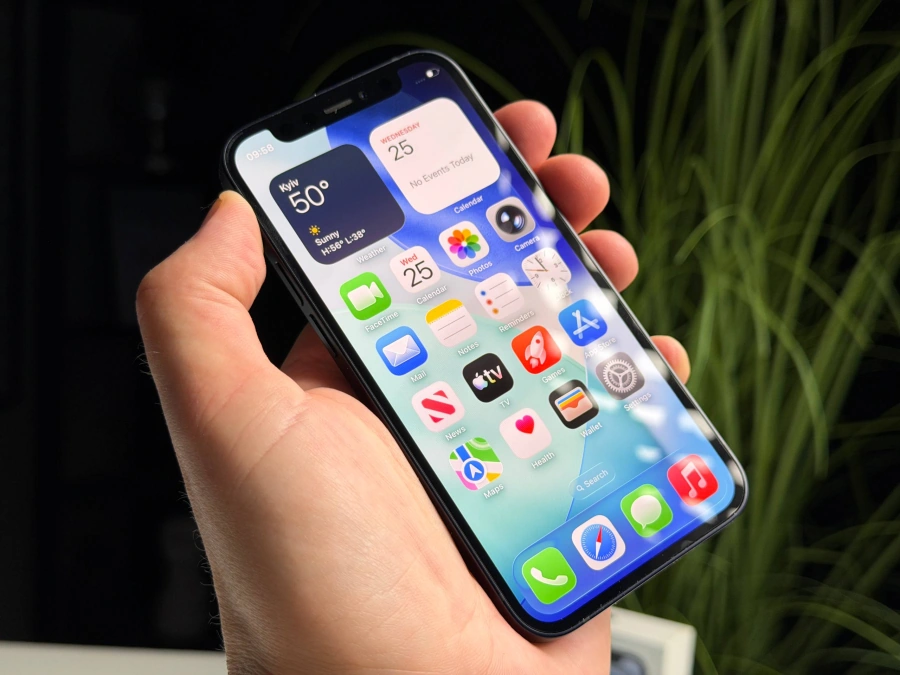 ВЖИВАНИЙ Б/У Apple iPhone 12 Mini 64GB Black (MG8F3, MGDX3) - Стан: гарний | Акумулятор: 100% | Комплектація: повний | Гарантія: 3 міс.