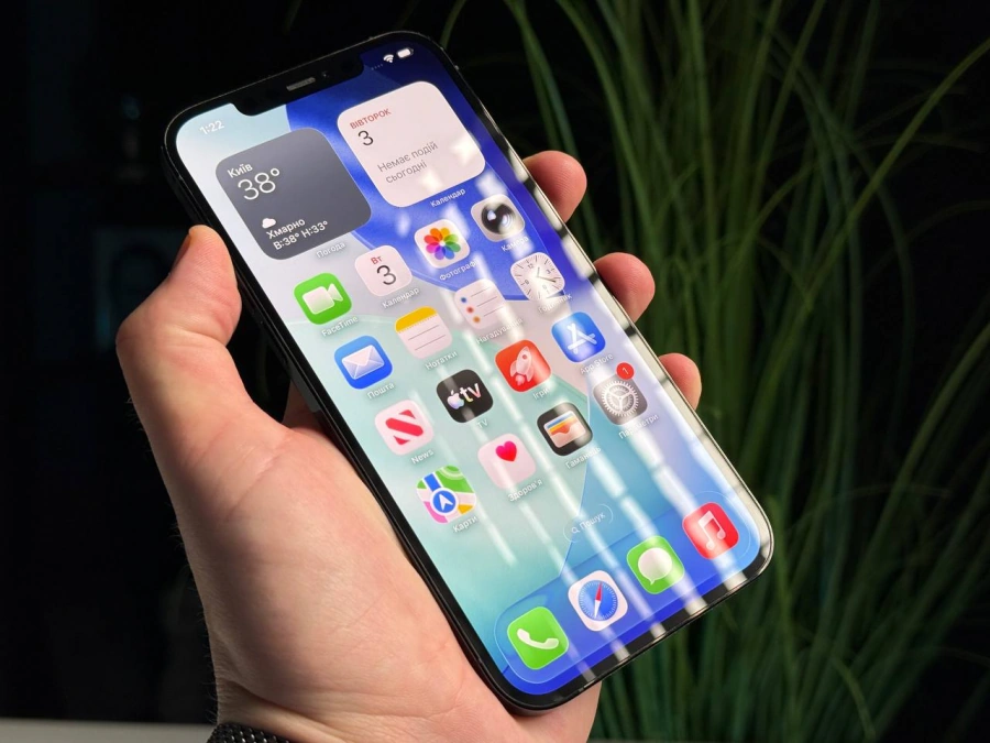 ВЖИВАНИЙ Б/У Apple iPhone 12 Pro Max 256GB Pacific Blue (MGCN3, MGDF3) - Стан: гарний | Акумулятор: 90% | Комплектація: iPhone, кабель | Гарантія: 3 міс.