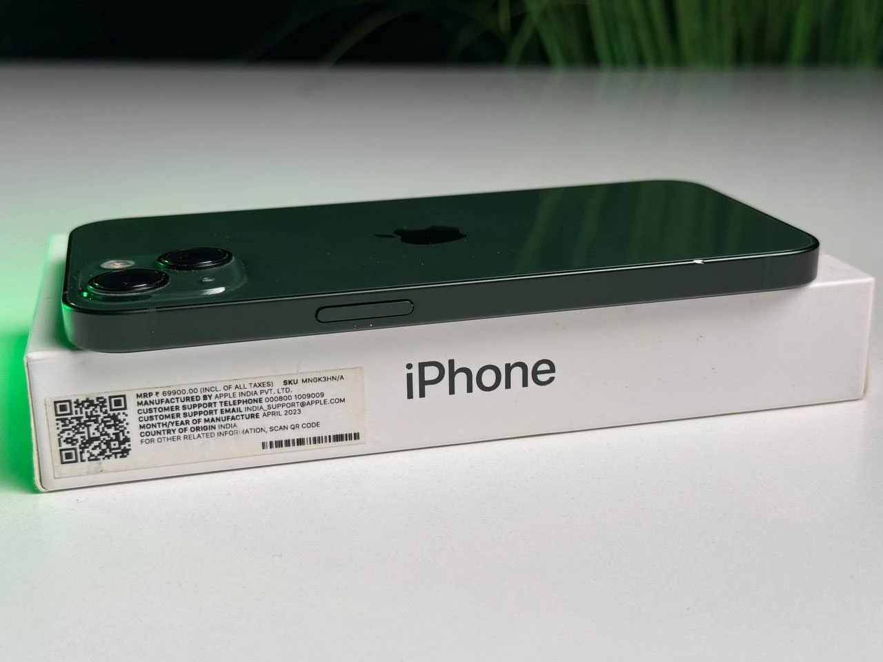 ВЖИВАНИЙ Б/У Apple iPhone 13 128GB Green (MNGD3, MNGK3) - Стан: гарний | Акумулятор: 100% | Комплектація: повний | Гарантія: 3 міс.