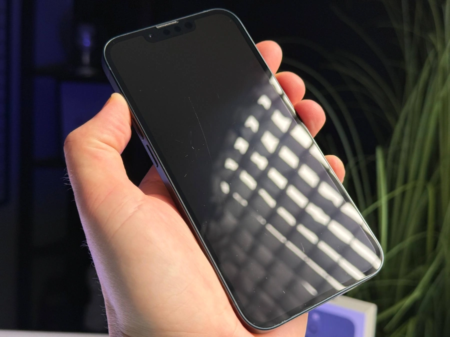 ВЖИВАНИЙ Б/У Apple iPhone 13 128GB Midnight (MLML3, MLPF3) - Состояние: хороший | Аккумулятор: 89% | Комплектация: полный | Гарантия: 3 мес.