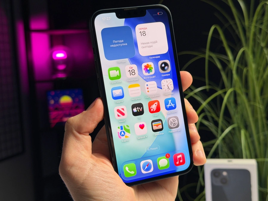 ВЖИВАНИЙ Б/У Apple iPhone 13 256GB Midnight (MLMU3, MLQ63) - Стан: гарний | Акумулятор: 100% | Комплектація: повний | Гарантія: 3 міс.