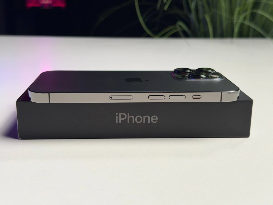 ВЖИВАНИЙ Б/У Apple iPhone 13 Pro 128GB Graphite (MLTP3, MLV93) - Стан: гарний | Акумулятор: 100% | Комплектація: повний | Гарантія: 3 міс.