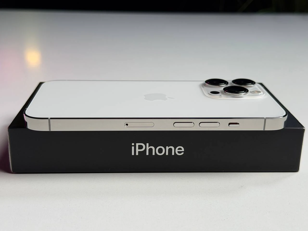 ВЖИВАНИЙ Б/У Apple iPhone 13 Pro 128GB Silver (MLTQ3, MLVA3) - Стан: гарний | Акумулятор: 100% | Комплектація: повний | Гарантія: 3 міс.