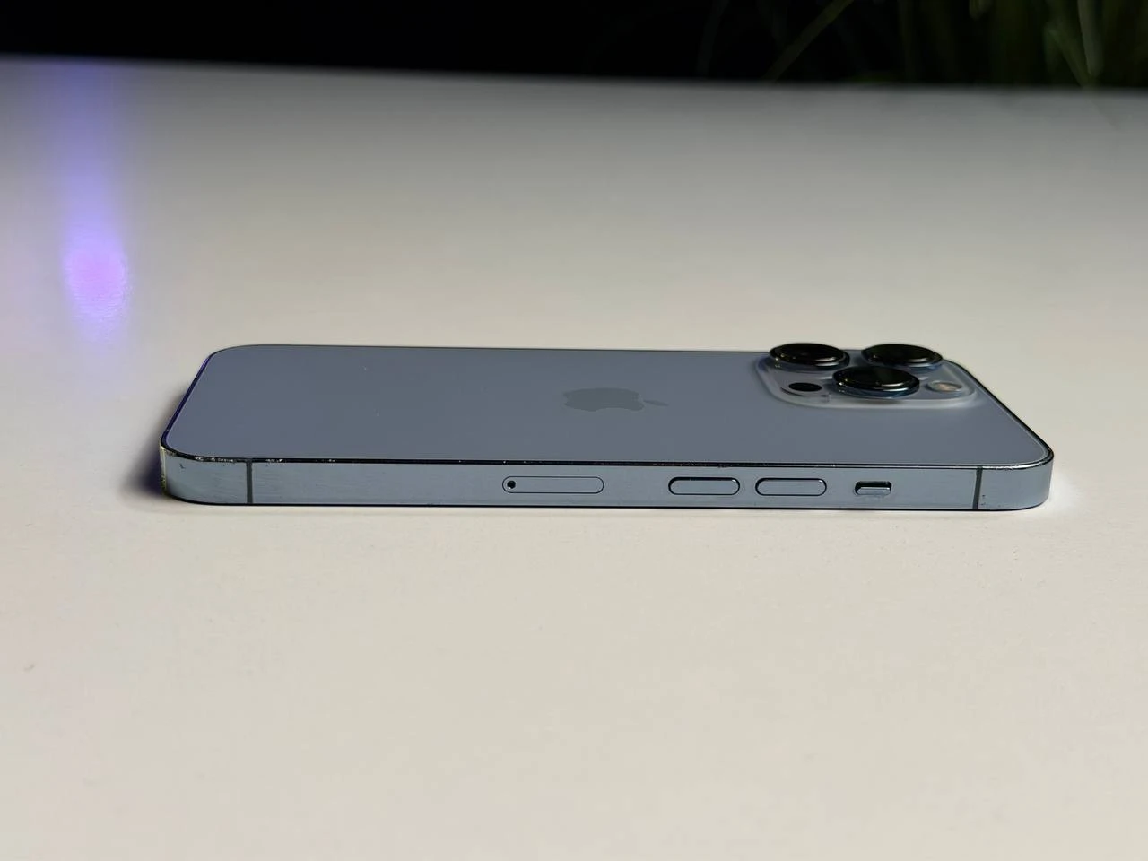 ВЖИВАНИЙ Б/У Apple iPhone 13 Pro 512GB Sierra Blue (MLU73, MLVU3) - Стан: гарний | Акумулятор: 100% | Комплектація: iPhone, кабель | Гарантія: 3 міс.