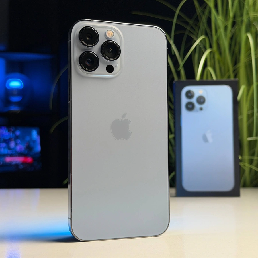 ВЖИВАНИЙ Б/У Apple iPhone 13 Pro Max 128GB Sierra Blue (MLKP3, MLL93) - Стан: гарний | Акумулятор: 100% | Комплектація: повний | Гарантія: 3 міс.