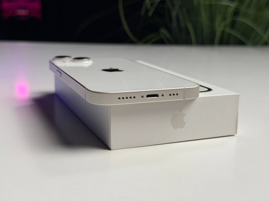 ВЖИВАНИЙ Б/У Apple iPhone 14 128GB Starlight (MPUR3) - Состояние: хороший | Аккумулятор: 100% | Комплектация: полный | Гарантия: 3 мес.