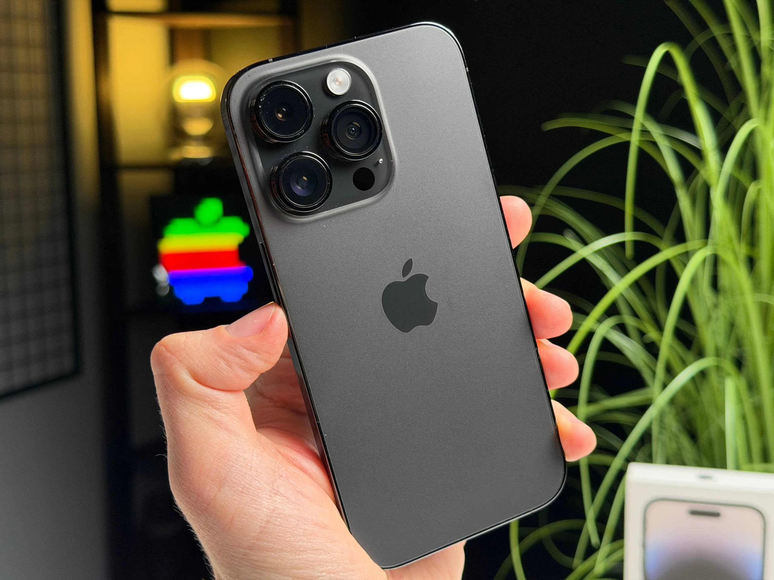 ВЖИВАНИЙ Б/У Apple iPhone 14 Pro 128GB Space Black (MPXV3) - Стан: гарний | Акумулятор: 100% | Комплектація: повний | Гарантія: 3 міс.