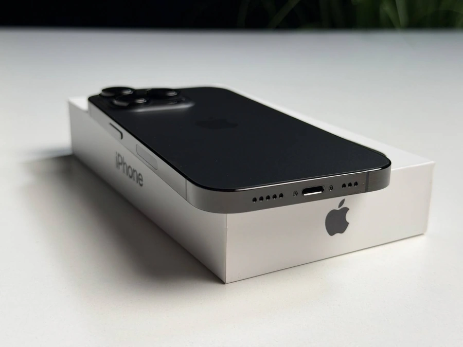 ВЖИВАНИЙ Б/У Apple iPhone 14 Pro 256GB Space Black eSim (MQ0N3) - Стан: гарний | Акумулятор: 100% | Комплектація: повний | Гарантія: 3 міс.
