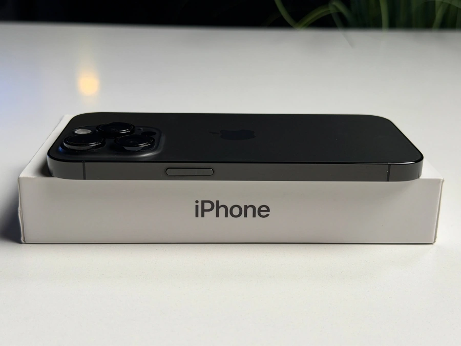 ВЖИВАНИЙ Б/У Apple iPhone 14 Pro 256GB Space Black (MQ0T3) - Состояние: хорошее | Аккумулятор: 100% | Комплектация: полный | Гарантия: 3 мес.