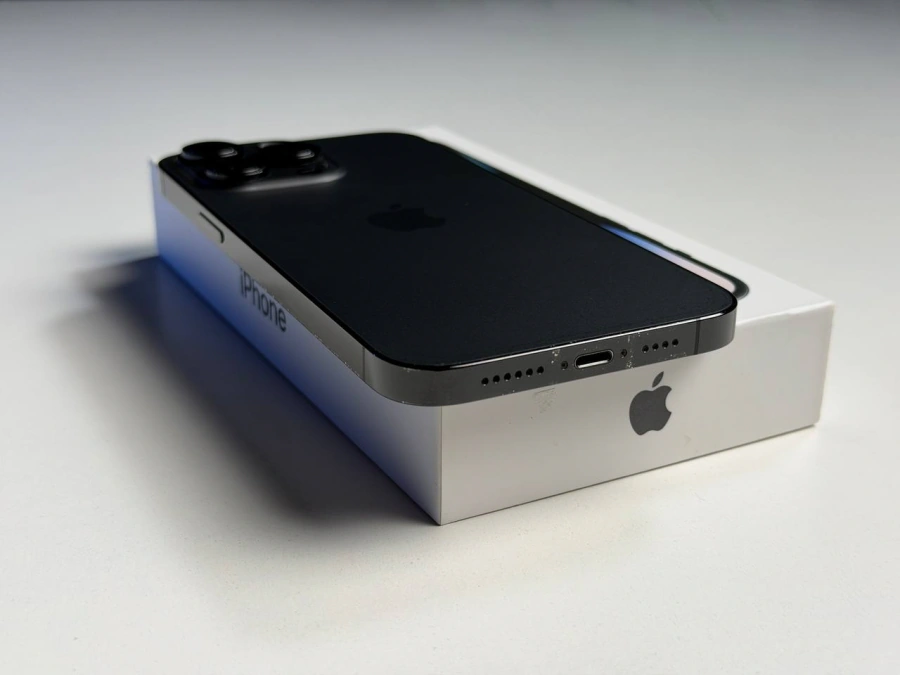 ВЖИВАНИЙ Б/У Apple iPhone 14 Pro Max 256GB Space Black (MQ9U3) - Стан: гарний | Акумулятор: 89% | Комплектація: повний | Гарантія: 3 міс.
