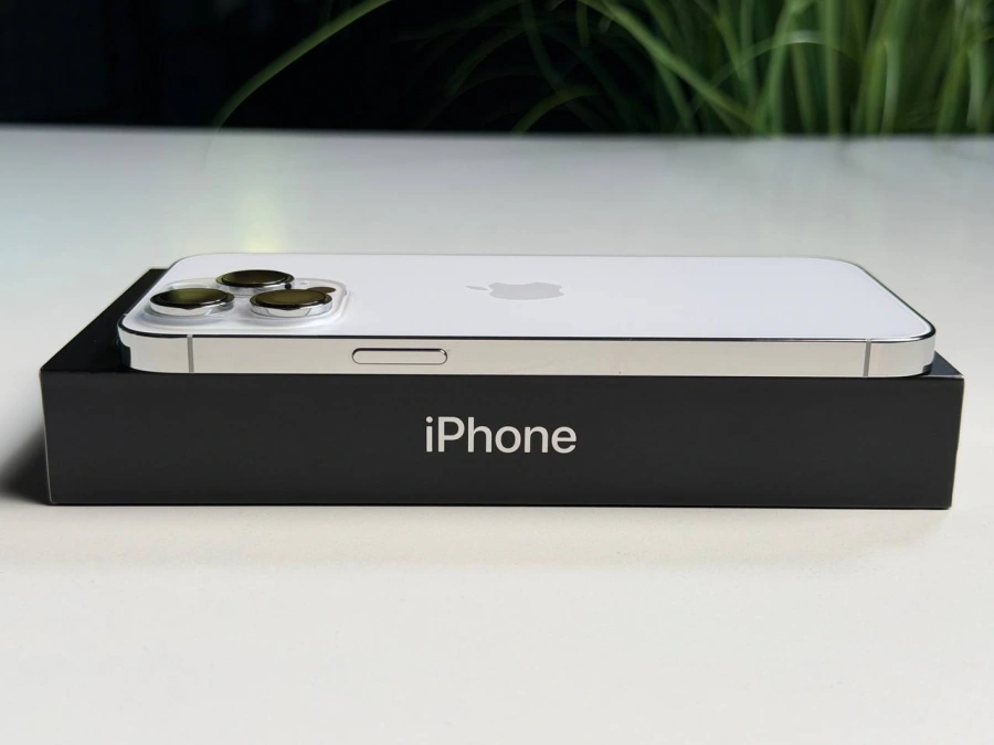 ВЖИВАНИЙ Б/У Apple iPhone 14 Pro Max 512GB Silver (MQAH3) - Стан: гарний | Акумулятор: 100% | Комплектація: iPhone, кабель | Гарантія: 3 міс.
