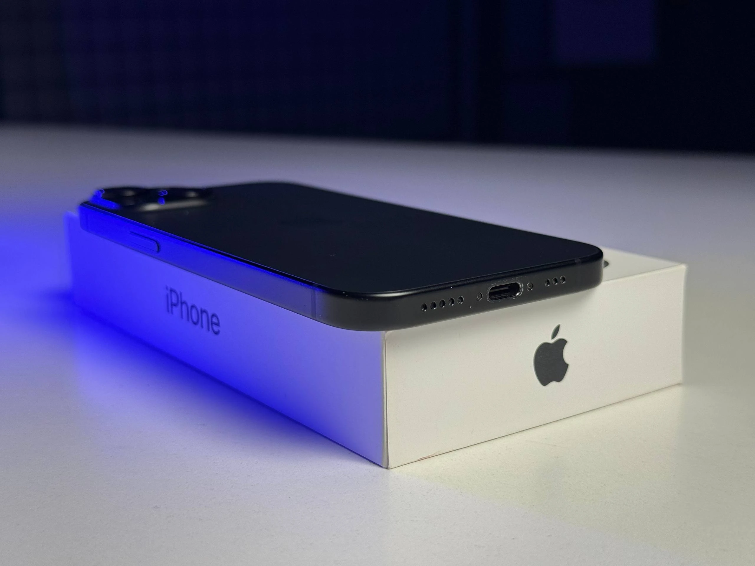 ВЖИВАНИЙ Б/У Apple iPhone 15 128GB Black (MTP03) - Стан: гарний | Акумулятор: 100% | Комплектація: повний | Гарантія: 3 міс.