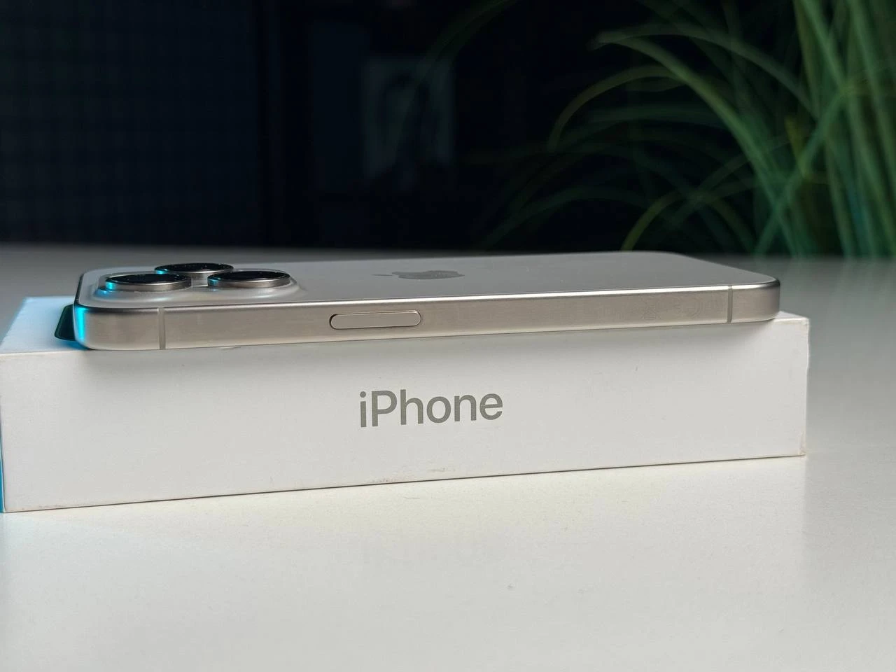 ВЖИВАНИЙ Б/У Apple iPhone 15 Pro 128GB Natural Titanium (MTUX3) - Стан: гарний | Акумулятор: 89% | Комплектація: повний | Гарантія: 3 міс.