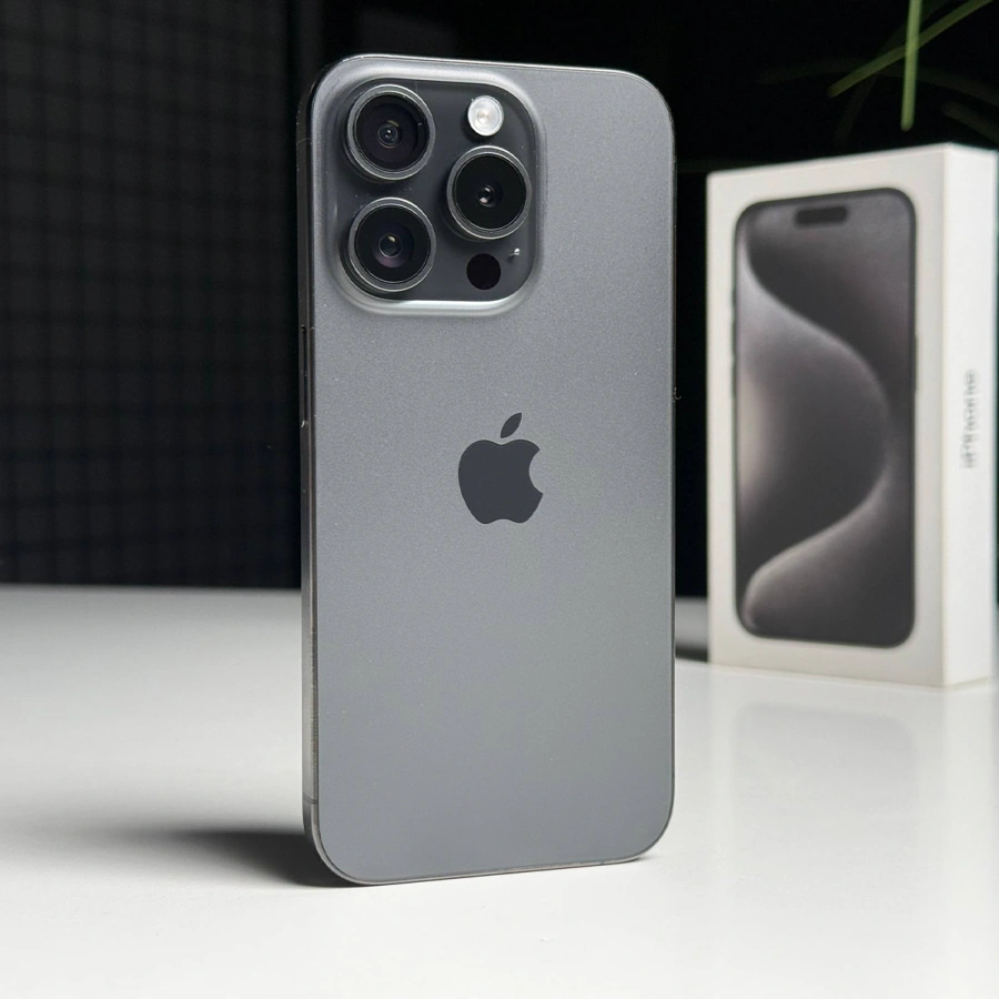 ВЖИВАНИЙ Б/У Apple iPhone 15 Pro 256GB Black Titanium (MTV13) - Стан: гарний | Акумулятор: 87% | Комплектація: повний | Гарантія: 3 міс.