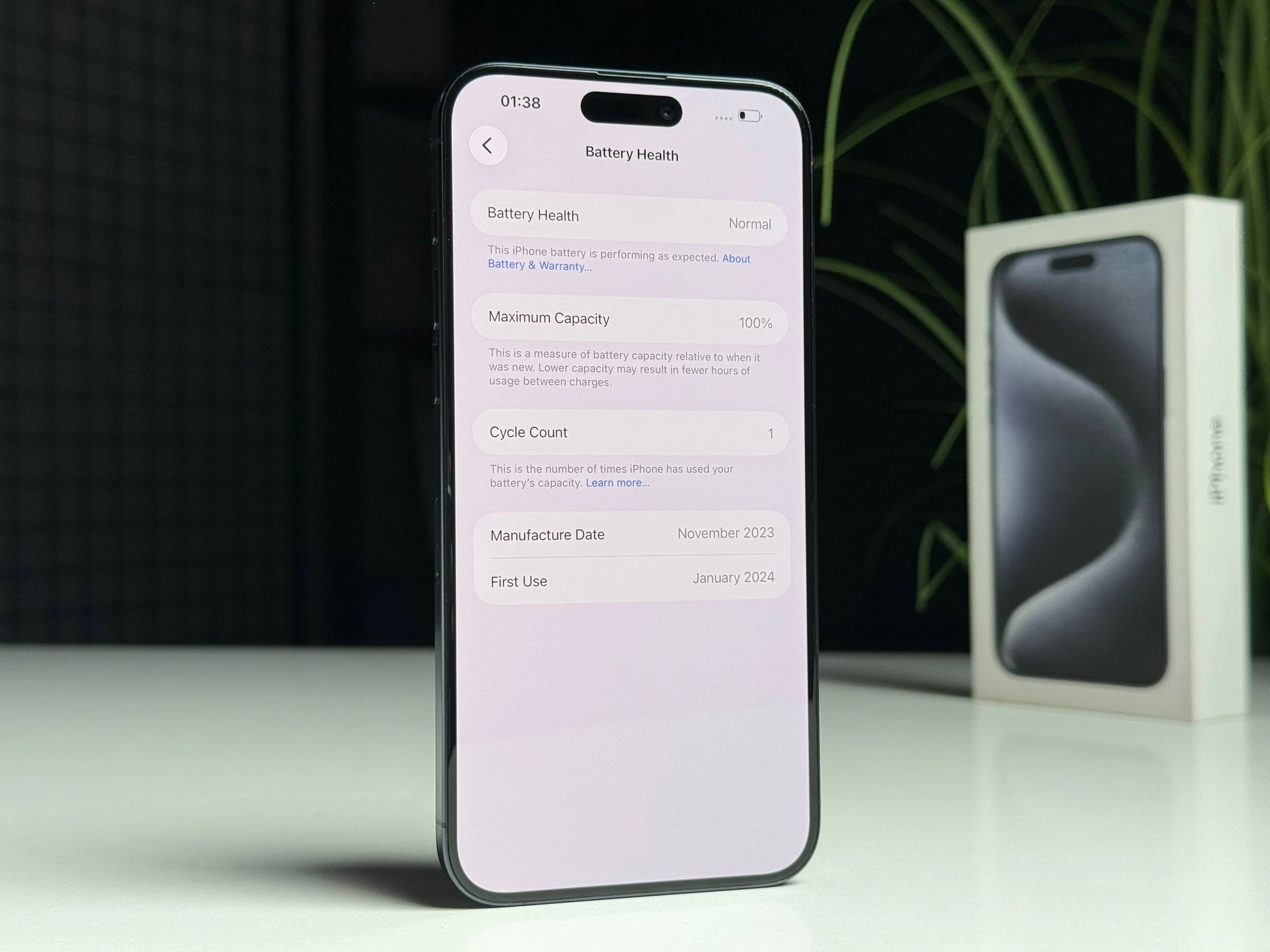 ВЖИВАНИЙ Б/У Apple iPhone 15 Pro Max 256GB Blue Titanium (MU7A3) - Стан: гарний | Акумулятор: 100% | Комплектація: повний | Гарантія: 3 міс.