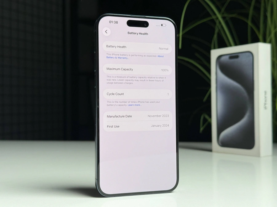 ВЖИВАНИЙ Б/У Apple iPhone 15 Pro Max 256GB Blue Titanium (MU7A3) - Стан: гарний | Акумулятор: 100% | Комплектація: повний | Гарантія: 3 міс.