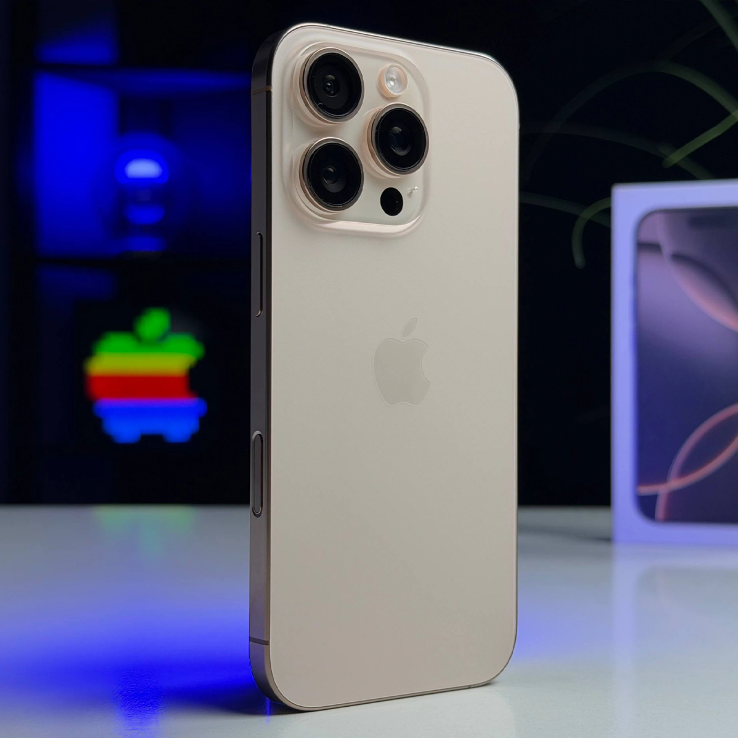 ВЖИВАНИЙ Б/У Apple iPhone 16 Pro 256GB Desert Titanium (MYNK3) - Стан: гарний | Акумулятор: 98% | Комплектація: повний | Гарантія: 3 міс.