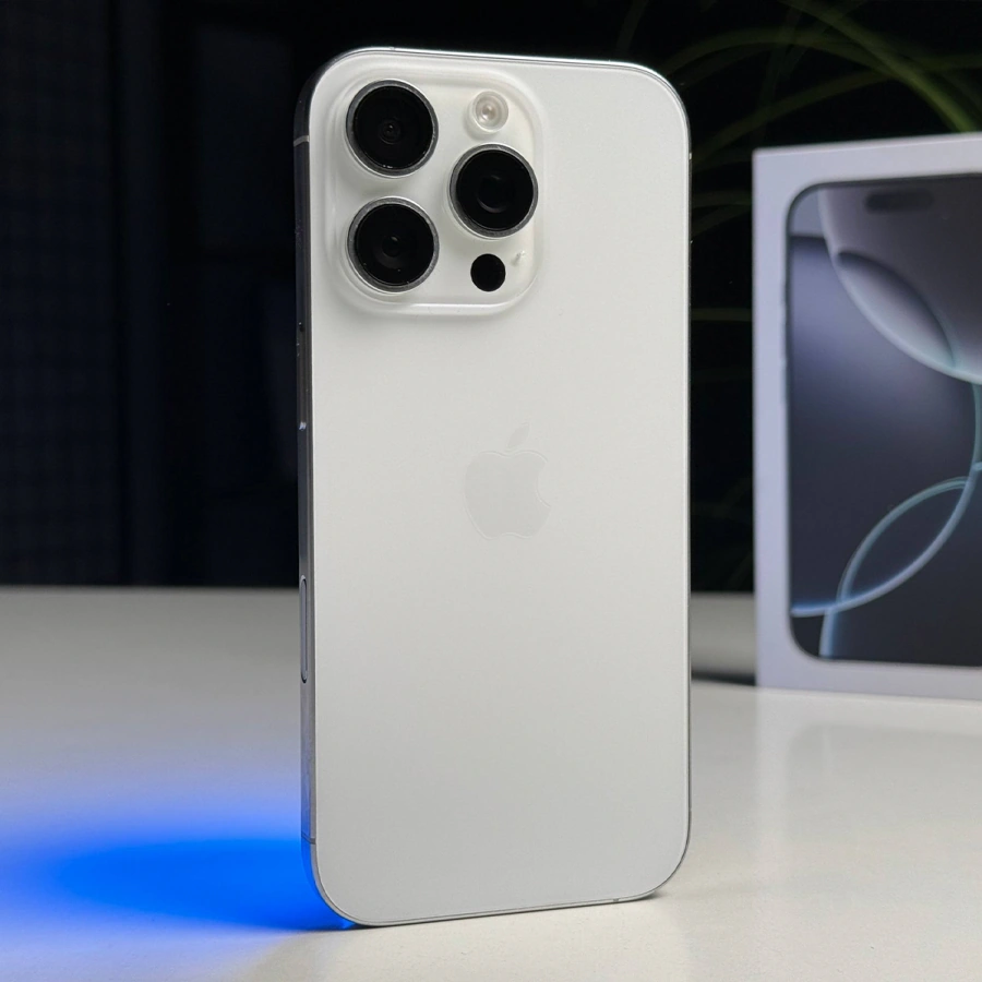 ВЖИВАНИЙ Б/У Apple iPhone 16 Pro 256GB White Titanium (MYNJ3) - Состояние: хороший | Аккумулятор: 100% | Комплектация: полный | Гарантия: 3 мес.