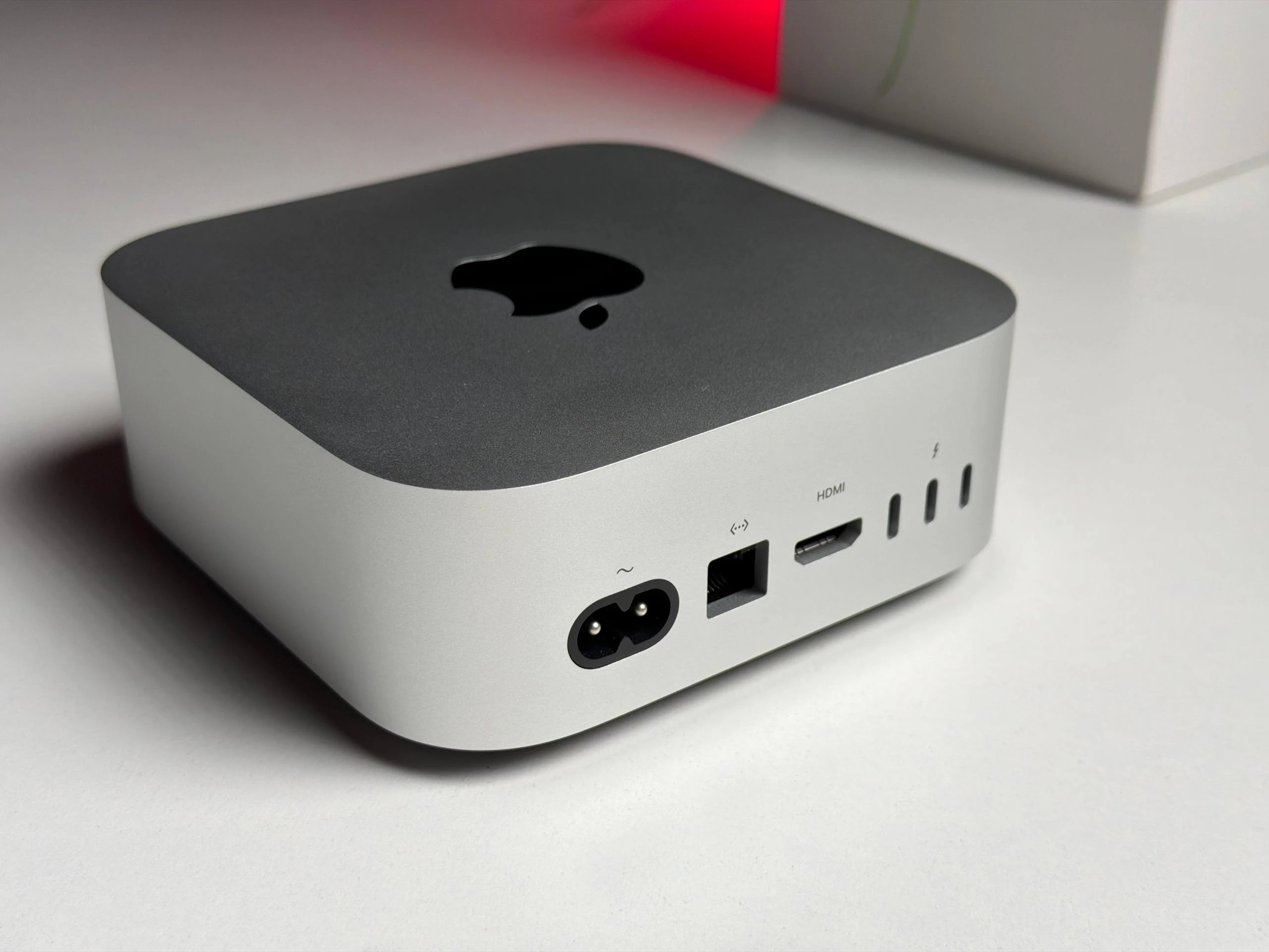 ВІТРИННИЙ Apple Mac Mini M4 Pro/12CPU/16GPU/24GB/512GB 2024 (MCX44) - Стан: ідеальний | Комплектація: повний | Гарантія: 3 міс.